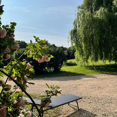 Chalet De Charme En Plein Coeur Du Calvados Victot-Pontfol