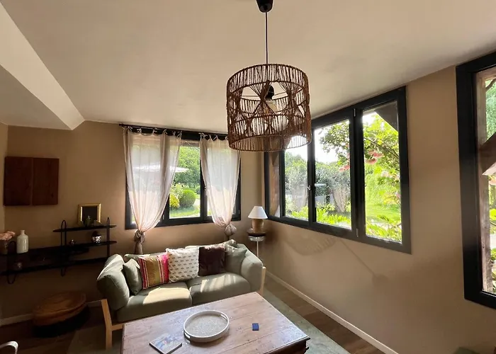 De Charme En Plein Coeur Du Calvados * Victot-Pontfol